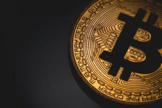 Could Bitcoin Break $100,000? Analysts Predict 6-Figure Milestone