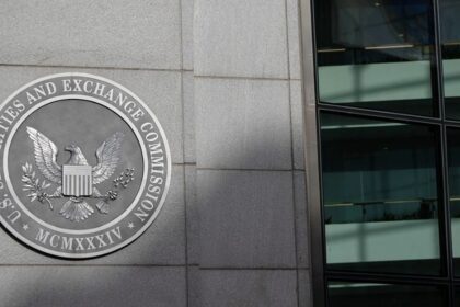 Crypto.com hits back at the SEC “to protect the future of cryptocurrencies”