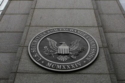 SEC executives begin to fall. When will Gensler?
