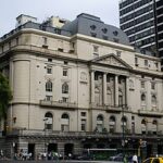 Edificio de la Bolsa de Comercio de Buenos Aires (BCBA). Fuente: Wikipedia.