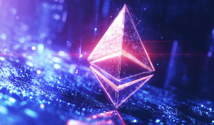 Ethereum To ‘Teleport Moonward’ Once ETH Breaks Above All-Time High, Says Guy Turner – Here Are His Targets