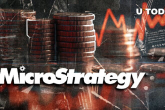 Top Angel Investor Takes Dig at MicroStrategy as Stock Plunges 8%