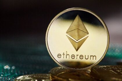 Is Ethereum Quietly Building Momentum for a Rally? Analysts Weigh In