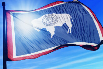 Wyoming Governor Says State’s Long-Planned Stablecoin Could Launch by July