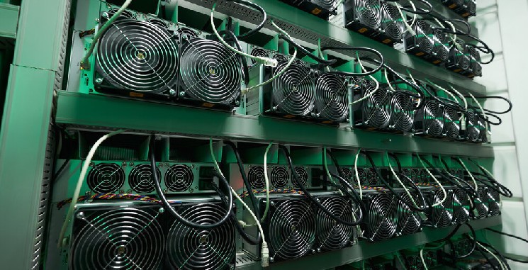 LAPD Seizes Stolen Bitcoin Miners Worth $2.7 Million in Cargo Theft Investigation