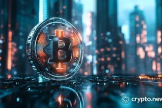 Why is the Dow Jones tumbling while Bitcoin and altcoins are rising?