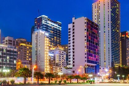 Vietnam’s PM urges SOEs to pursue digital transformation