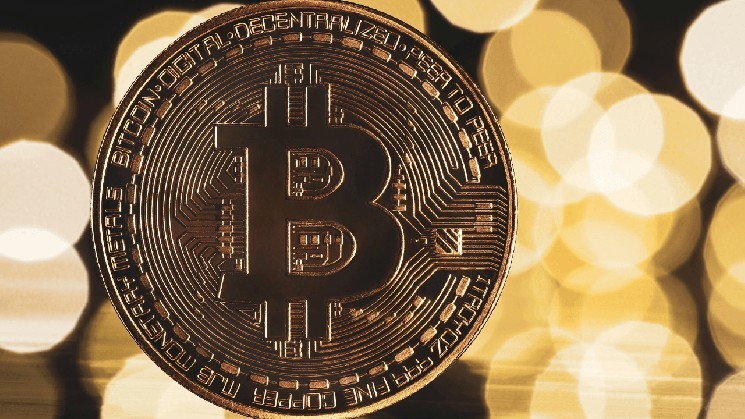 Arkham Maps Strategy’s Billion-Dollar Bitcoin Hoard