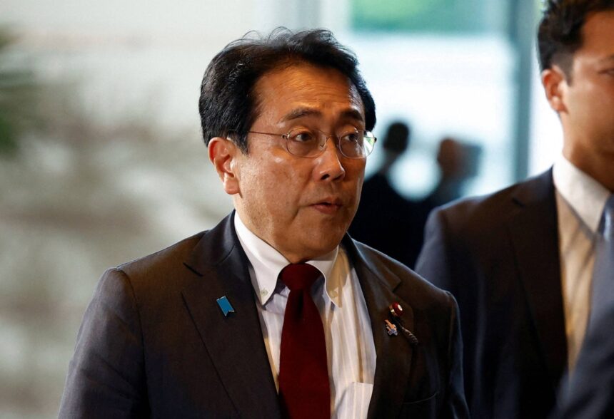 Japan Pushes US Tariff Reversal Ahead of Crucial G-7 Talks