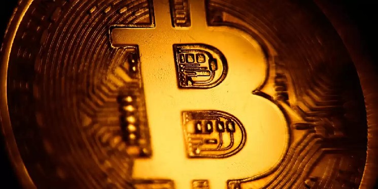 What to Expect in Bitcoin in June? Expert Analysts Share Their Predictions