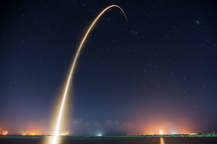 Tom Lee's Bitmine Surges 3,000% Since ETH Treasury Strategy, but Sharplink's Plunge Warrants Caution