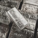 Image of a silver bar