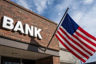 US bankers stand up after meeting with cryptocurrency entrepreneurs