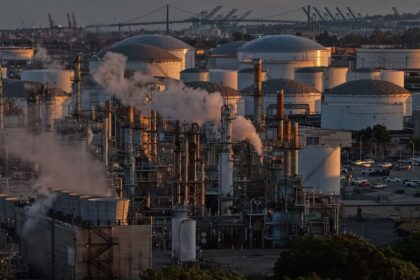 Oil Prices Drop Under $100 as Trump Announces Iran Ceasefire