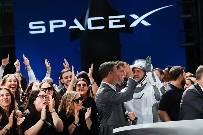 SpaceX Stock Prediction for 2027 As IPO Hype Tests Valuation