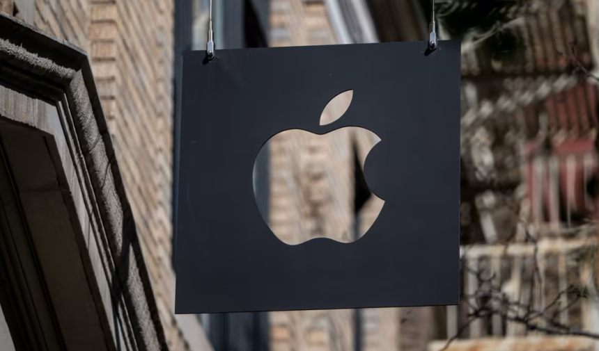 Bank of America Sees a Different Apple Stock After Tim Cook