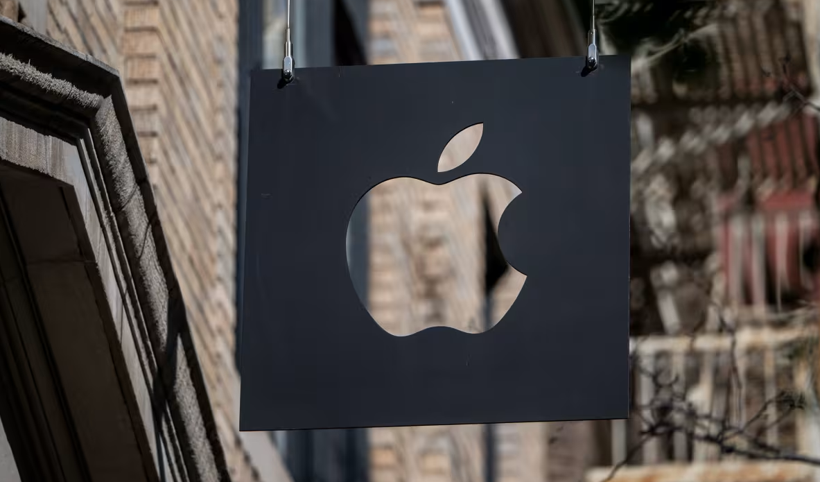 Bank of America Sees a Different Apple Stock After Tim Cook