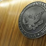 US Banks Address Crypto Stablecoin Risks and Market Volatility