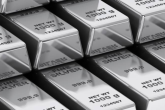 Silver and Gold Silver Surge as Dollar Weakness Fuels Precious Metals Rally