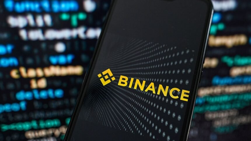 Binance WSJ Lawsuit Explained As Defamation Claims Shake Crypto