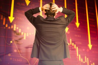 stock cryptocurrency market crash red dip